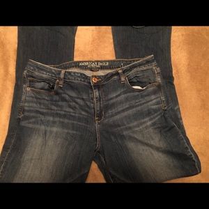 AEO Skinny Kick size 20